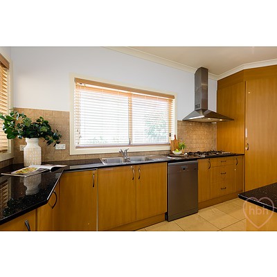 10 Angora Street, Harrison ACT 2914
