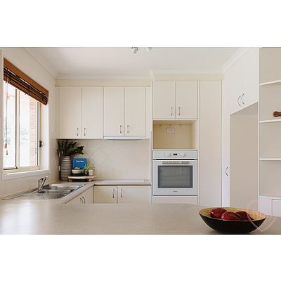 66 Sugarloaf Circle, Palmerston ACT 2913