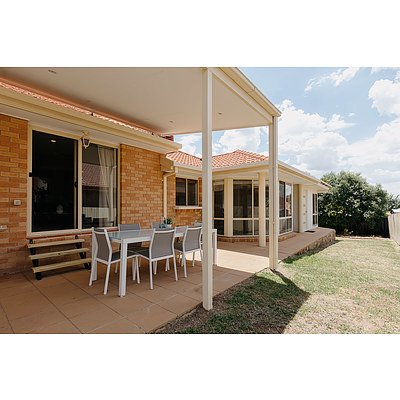 66 Sugarloaf Circle, Palmerston ACT 2913
