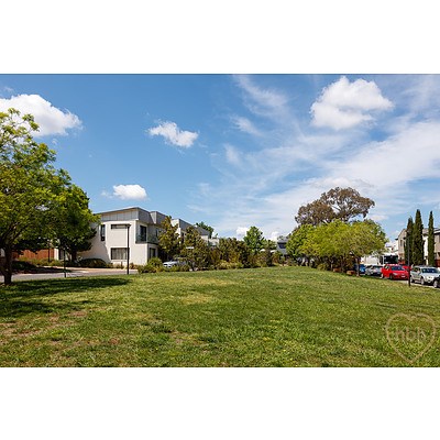 44/215 Aspinall Street, Watson ACT 2602