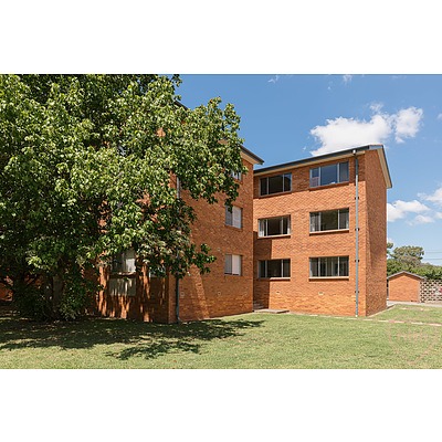 8/127 Rivett Street, Hackett ACT 2602