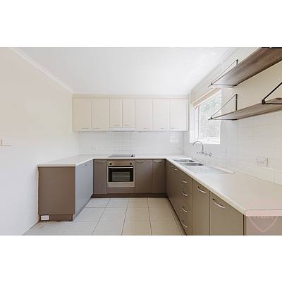 1/3 Avoca Place, Fisher ACT 2611