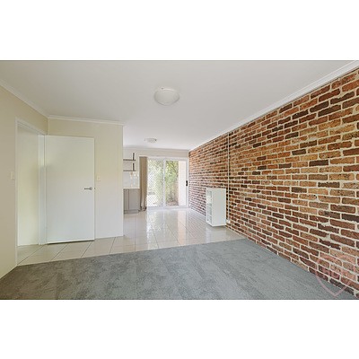 1/3 Avoca Place, Fisher ACT 2611