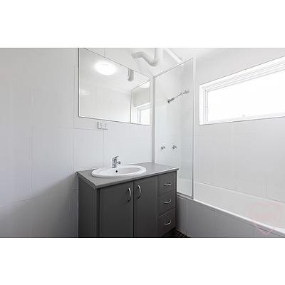 1/3 Avoca Place, Fisher ACT 2611