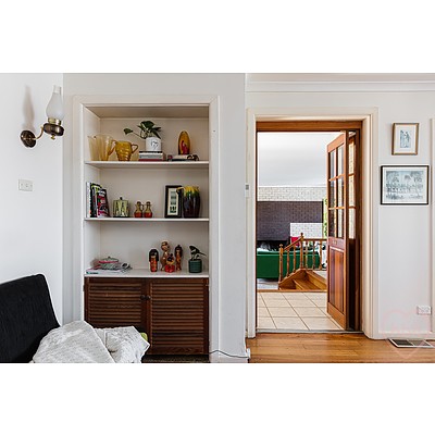 6 Richards Street, Hackett ACT 2602