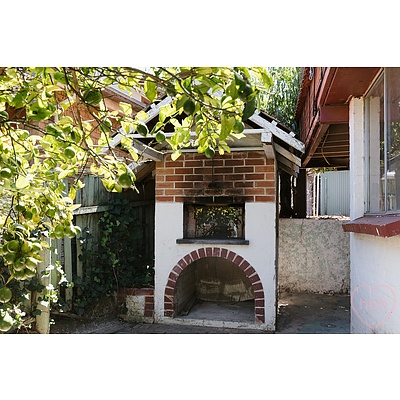 6 Richards Street, Hackett ACT 2602