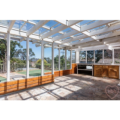 6 Richards Street, Hackett ACT 2602