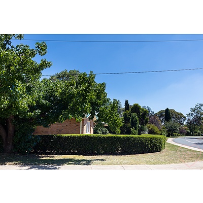 70 Maitland Street, Hackett ACT 2602