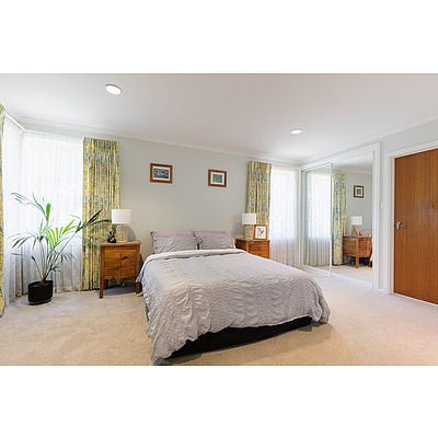 70 Maitland Street, Hackett ACT 2602