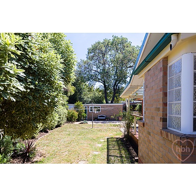 70 Maitland Street, Hackett ACT 2602