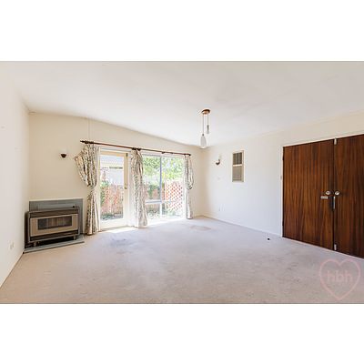 14 Newton Street, Hackett ACT 2602