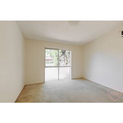 14 Newton Street, Hackett ACT 2602