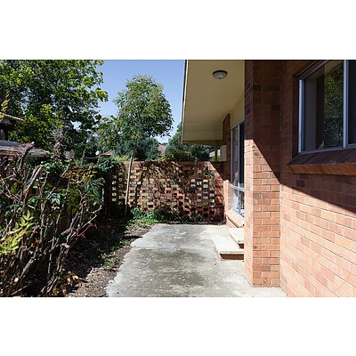 14 Newton Street, Hackett ACT 2602