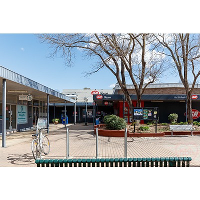 14 Newton Street, Hackett ACT 2602