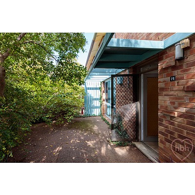 19 Mouat Street, Lyneham ACT 2602