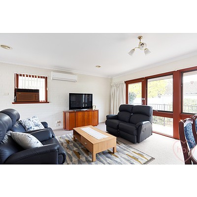 112 Grayson Street, Hackett ACT 2602