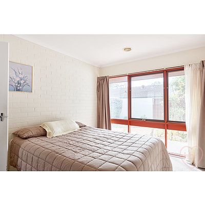 112  Grayson Street, Hackett ACT 2602