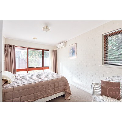 112  Grayson Street, Hackett ACT 2602