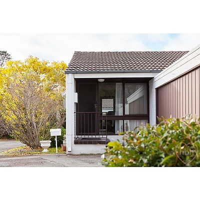 112  Grayson Street, Hackett ACT 2602