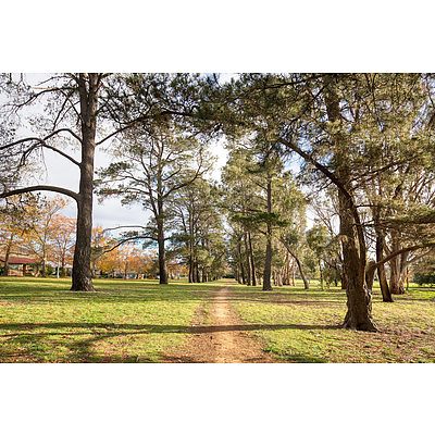 112  Grayson Street, Hackett ACT 2602