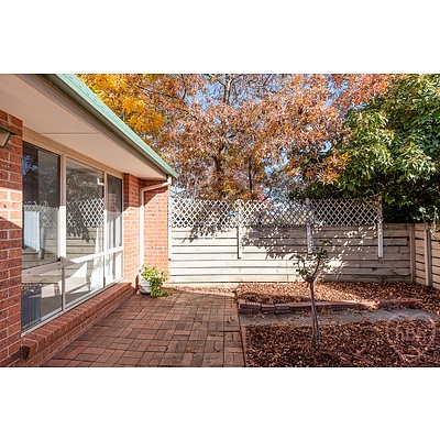 20/70 Madigan Street, Hackett ACT 2602