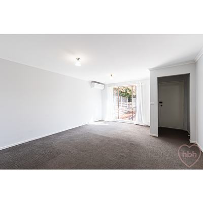 20/70 Madigan Street, Hackett ACT 2602