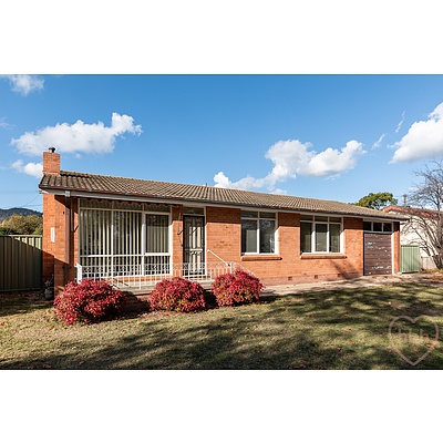 171 Phillip Avenue, Hackett ACT 2602