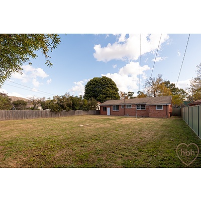 171 Phillip Avenue, Hackett ACT 2602