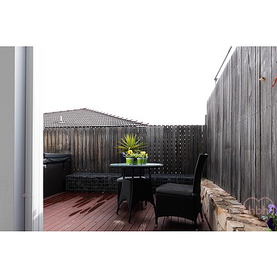 14 Maranunga Crescent, Crace ACT 2911