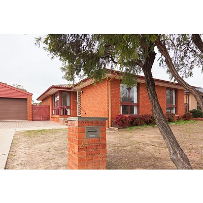 24 Macdowell Street, Evatt ACT 2617