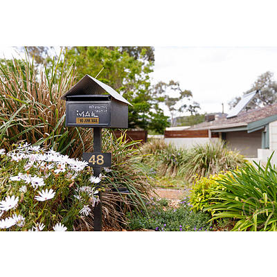 48 Crozier Circuit, Kambah ACT 2902