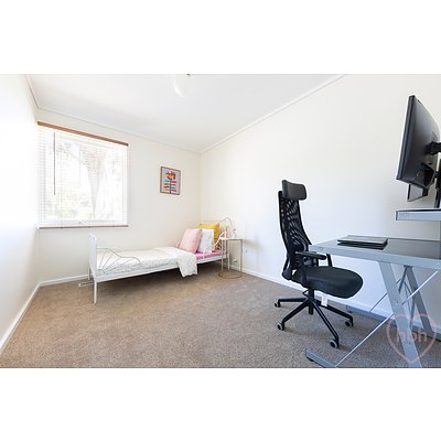 6 Geeves Court, Charnwood ACT 2615
