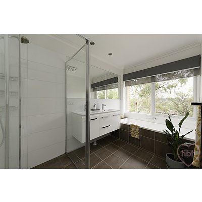 156 Dexter Street, Cook ACT 2614