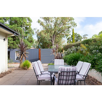 15 Berghofer Court, Charnwood ACT 2615