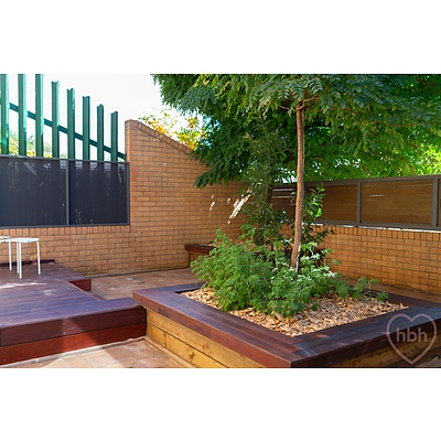 3/8 Jalanga Crescent, Aranda ACT 2614