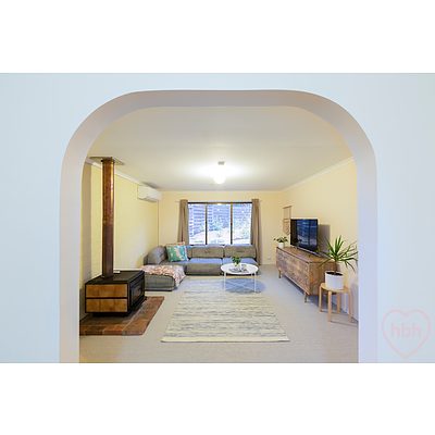 13 Tipping Place, McKellar ACT 2617