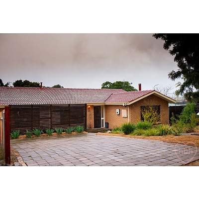 13 Tipping Place, McKellar ACT 2617