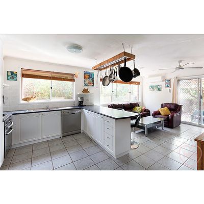 13 Harcus Close, Bonython ACT 2905