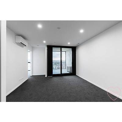 1318/15 Bowes Street, Phillip ACT 2606