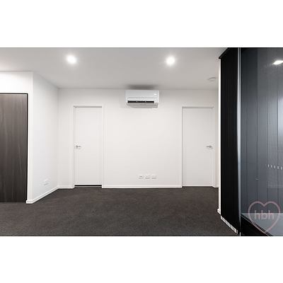 1318/15 Bowes Street, Phillip ACT 2606