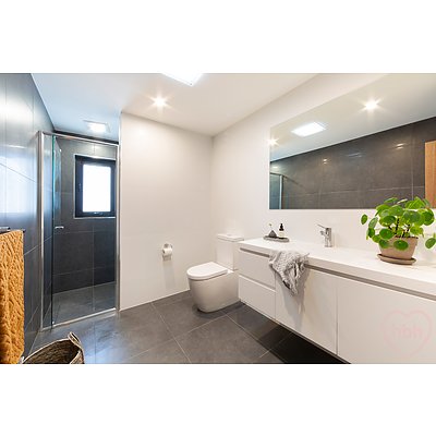 2/55 Banambila Street, Aranda ACT 2614