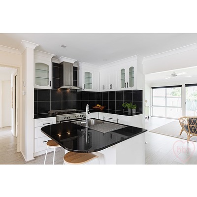 12 Beaurepaire Crescent, Holt ACT 2615