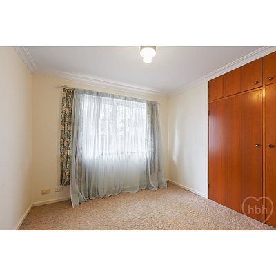 8 Vest Place, Weetangera ACT 2614