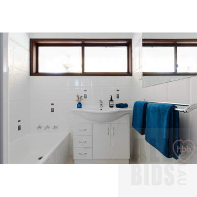16 Levine Street, Evatt ACT 2617