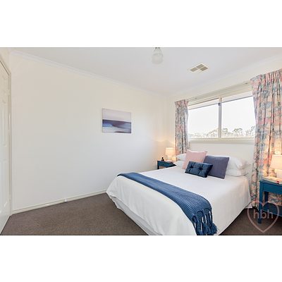 10/4 Tauss Place, Bruce ACT 2617