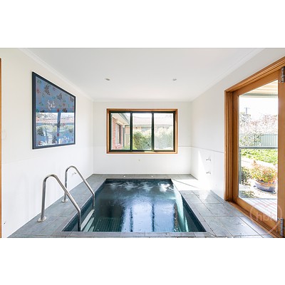 14 Sanford Place, Kaleen ACT 2617