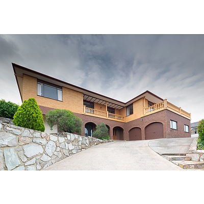 17 Bainton Crescent, Melba ACT 2615