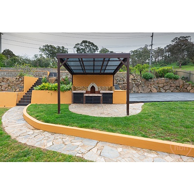 17 Bainton Crescent, Melba ACT 2615