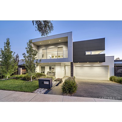 42 Quinane Avenue, Forde ACT 2914