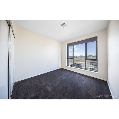 24/11 Clingan Street, Wright ACT 2611